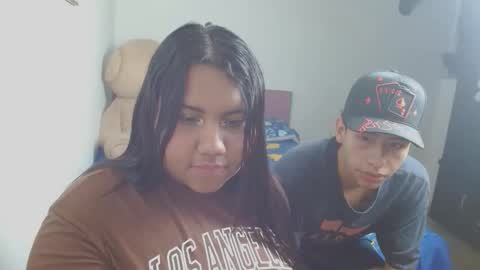 Snapshot of naomyandpablot chatting on 01-18-26, 06:17 naomyandpablot online show from 01-18-26, 06:17