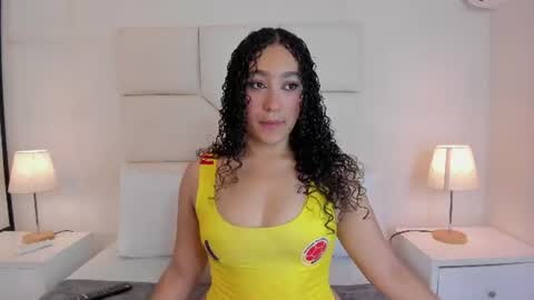 naomycambels online show from 07-07-26, 07:07