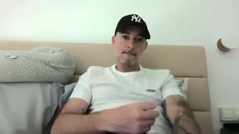 napo85atyourservice online show from 06-10-26, 04:23