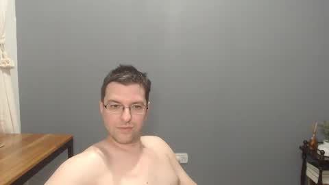 nappadel85 online show from 12-17-25, 12:16