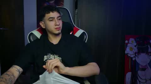 sebastian online show from 11-21-25, 05:06