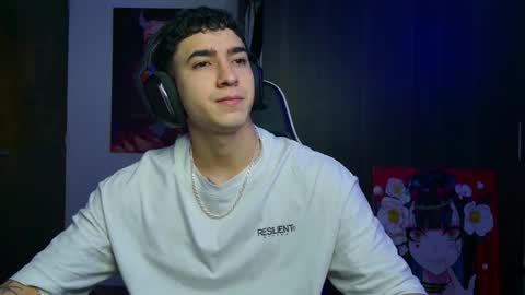 sebastian online show from 11-25-25, 04:12