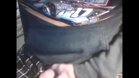 Snapshot of nasdude36 chatting on 02-19-25, 05:27 nasdude36 online show from 02-19-25, 05:27