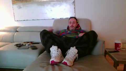 nassobout online show from 12-31-24, 11:39