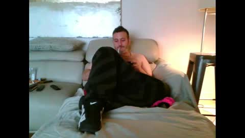 nassobout online show from 10-13-25, 09:53