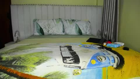 Snapshot of nassythebody chatting on 07-13-26, 04:04 NASSY online show from 07-13-26, 04:04