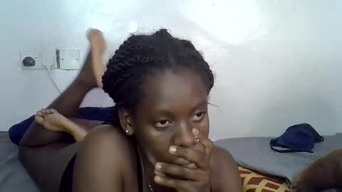 Snapshot of nasti_petite chatting on 02-20-25, 10:15 nasti_petite online show from 02-20-25, 10:15