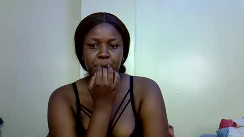 OILy Girl online show from 09-14-25, 04:39