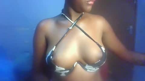 Snapshot of nasty_boobies chatting on 11-16-25, 12:16 Caren online show from 11-16-25, 12:16