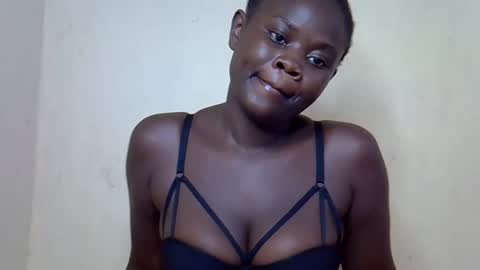 Snapshot of nasty_freakie chatting on 02-18-26, 12:12 jewel online show from 02-18-26, 12:12