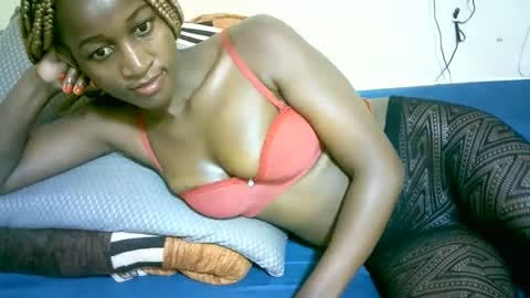 Marie online show from 09-27-25, 06:29