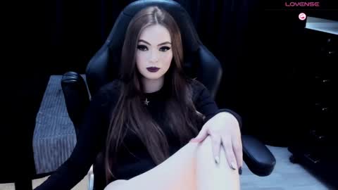 Snapshot of nastykatty_ chatting on 06-01-26, 10:33 nastykatty_ online show from 06-01-26, 10:33