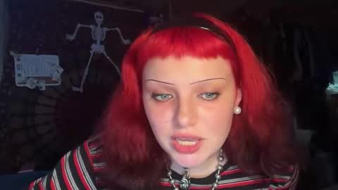 Snapshot of nastynecronancy chatting on 12-18-24, 01:37 online show from 12-18-24, 01:37