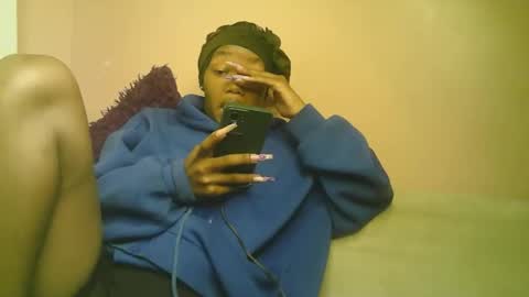 Snapshot of nastypetitebaby chatting on 04-24-26, 06:16 nastypetitebaby online show from 04-24-26, 06:16