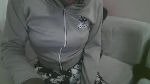 Snapshot of nastypetitebaby chatting on 04-28-26, 06:51 nastypetitebaby online show from 04-28-26, 06:51