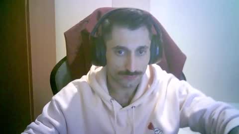 Snapshot of nat3ss3x chatting on 12-28-24, 06:40 nat3ss3x online show from 12-28-24, 06:40