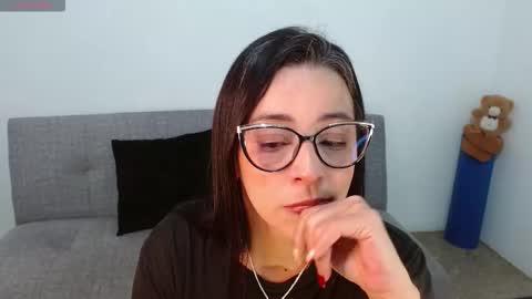 nathalia online show from 10-24-25, 12:52