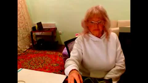 natali online show from 10-28-25, 07:38