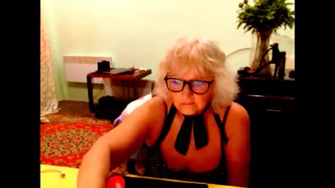 Snapshot of natali7634 chatting on 05-11-26, 04:15 natali online show from 05-11-26, 04:15