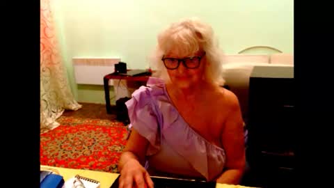 Snapshot of natali7634 chatting on 05-20-26, 03:34 natali online show from 05-20-26, 03:34