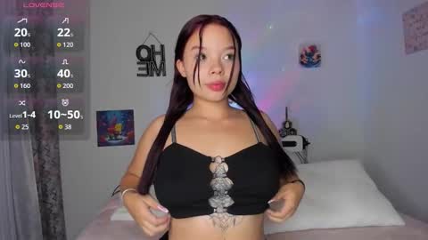 NATALIA  online show from 11-23-25, 02:11