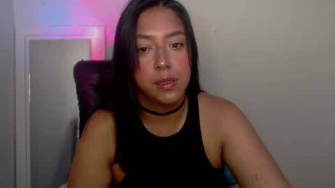 Snapshot of nataliabeaumontt chatting on 05-29-26, 05:11 natalia online show from 05-29-26, 05:11