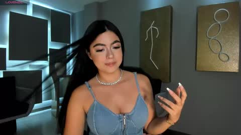 Nata online show from 11-20-25, 02:56