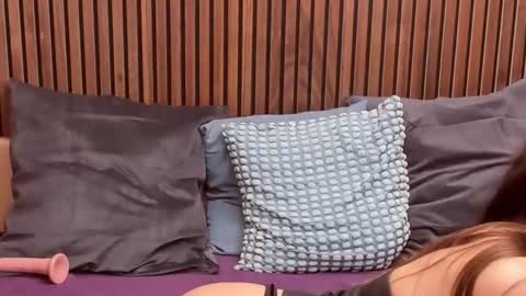 Natalia online show from 01-28-25, 03:15