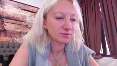 Natalie online show from 11-09-25, 10:46