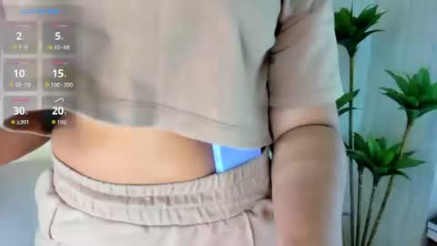 Naty  online show from 07-22-26, 11:02