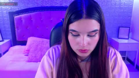 natalie  online show from 12-15-25, 03:22