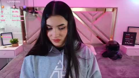 natalie  online show from 06-13-26, 08:29