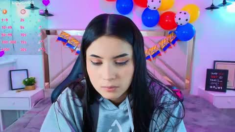 natalie  online show from 06-18-26, 08:02