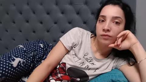 Snapshot of natalie_mia chatting on 01-22-25, 03:31 Miia online show from 01-22-25, 03:31