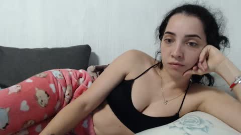Snapshot of natalie_mia chatting on 03-03-25, 03:08 Miia online show from 03-03-25, 03:08