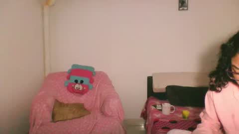 Snapshot of nataliesweet22 chatting on 03-11-26, 02:17 Natalie online show from 03-11-26, 02:17