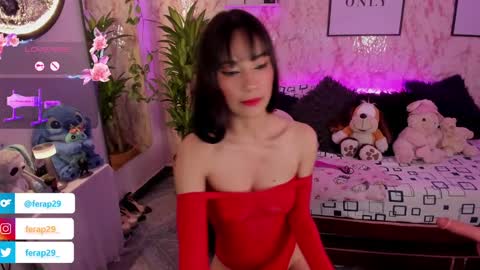 Snapshot of nataly_29 chatting on 02-25-25, 12:03 MissNatis online show from 02-25-25, 12:03