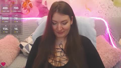 Snapshot of nataly_cute1 chatting on 11-16-25, 11:43 Nataly online show from 11-16-25, 11:43