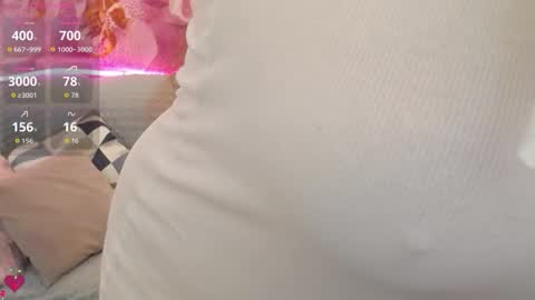 Snapshot of nataly_cute1 chatting on 11-21-25, 09:02 Nataly online show from 11-21-25, 09:02