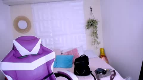 NATALY online show from 06-29-26, 01:00