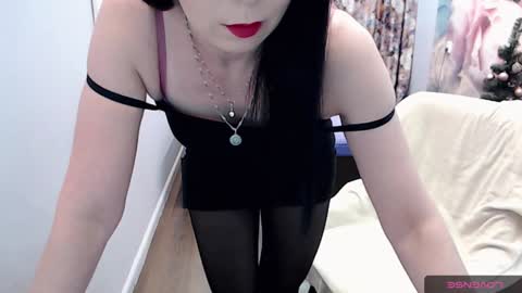 Snapshot of natalyaberd chatting on 12-17-24, 04:11 natalyaberd online show from 12-17-24, 04:11