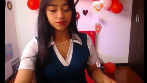 Snapshot of natalyescobar_lx chatting on 02-10-25, 01:44 Nataly Escobar online show from 02-10-25, 01:44