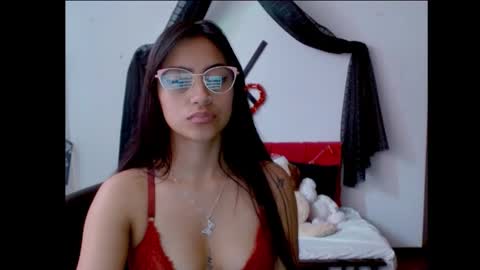 Snapshot of natalyescobar_lx chatting on 02-28-25, 03:26 Nataly Escobar online show from 02-28-25, 03:26