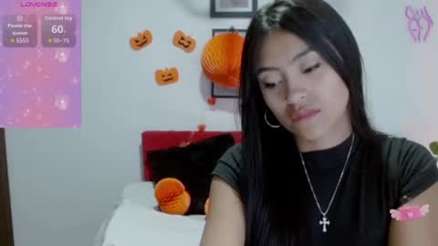 Snapshot of natalyescobar_lx chatting on 10-10-25, 12:48 Nataly Escobar online show from 10-10-25, 12:48