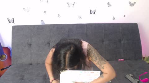 Snapshot of natalygreww chatting on 01-18-25, 11:55 online show from 01-18-25, 11:55