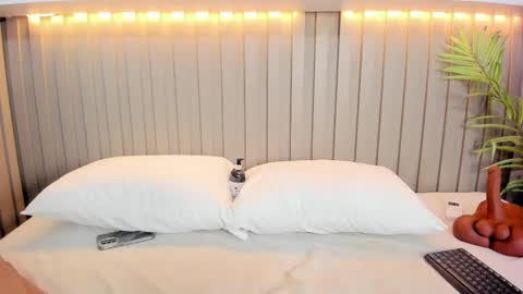 Nataly  online show from 09-30-25, 12:54