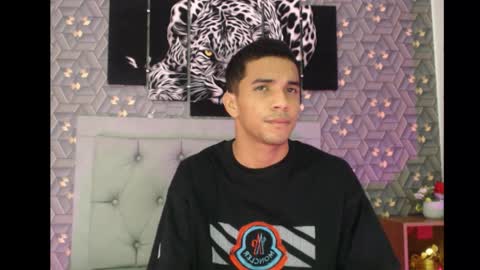 Snapshot of natan_latino chatting on 10-14-25, 03:29 Natan online show from 10-14-25, 03:29