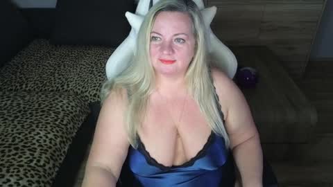 Natalli online show from 01-18-25, 10:17