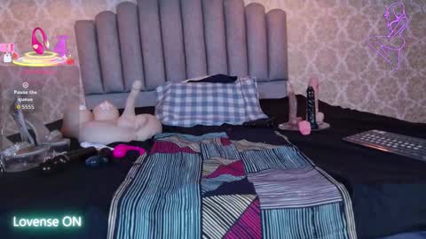 Natasha online show from 03-08-26, 09:40