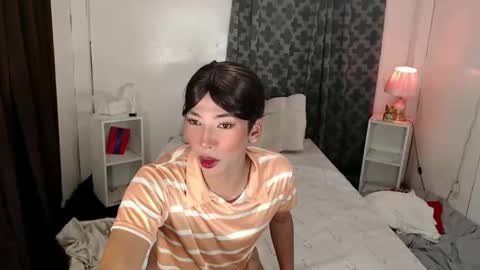 Snapshot of natasha_bleir chatting on 04-29-26, 01:53 natasha_bleir online show from 04-29-26, 01:53